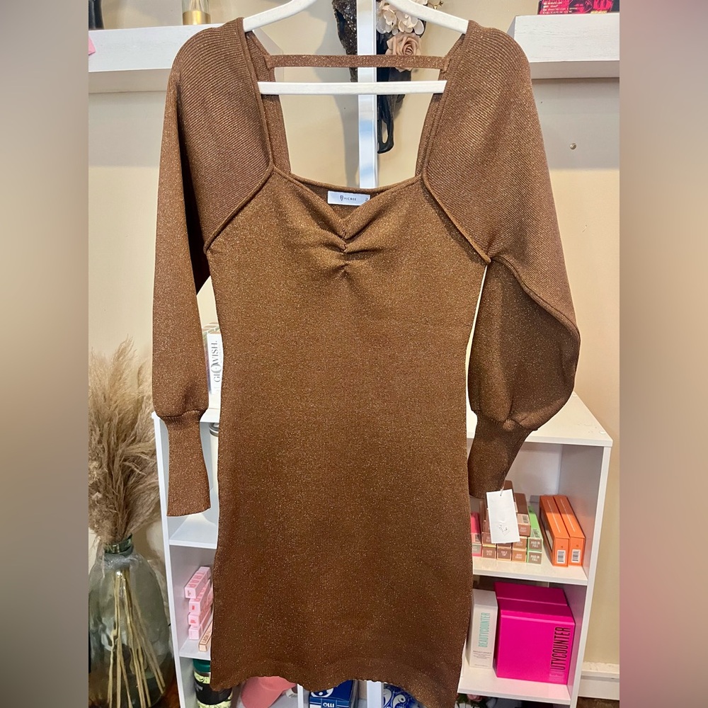 NWT Vicbee Shimmering Gold Dress - Made In Italy TU (One Size Fits Most)